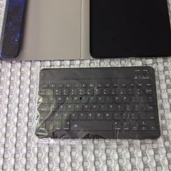 IPad Bluetooth Keyboard 