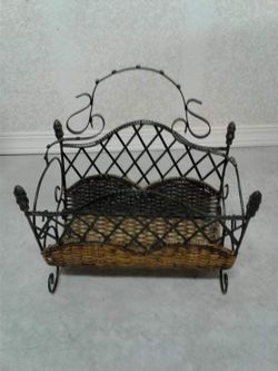 Magazine rack