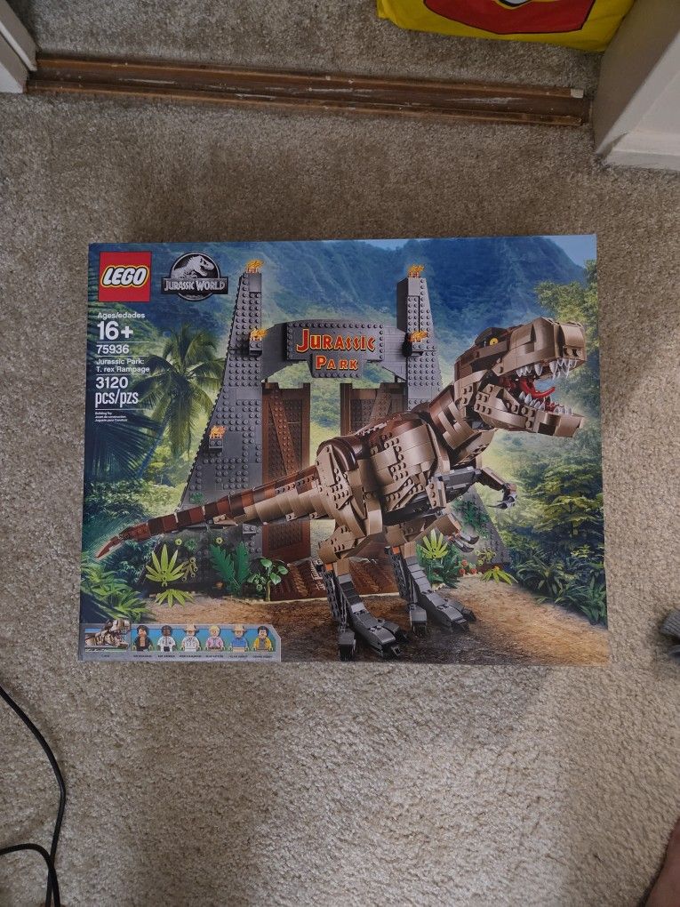 Lego Jurrasic Park: T. Rex Rampage