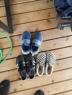 Size 11 little kids shoes