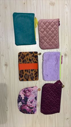 6•New Makeup Bags.
