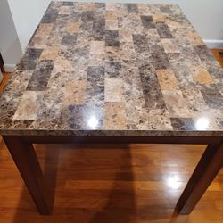 Dining Room Table 