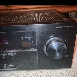 Pioneer Receiver With Remote 40$