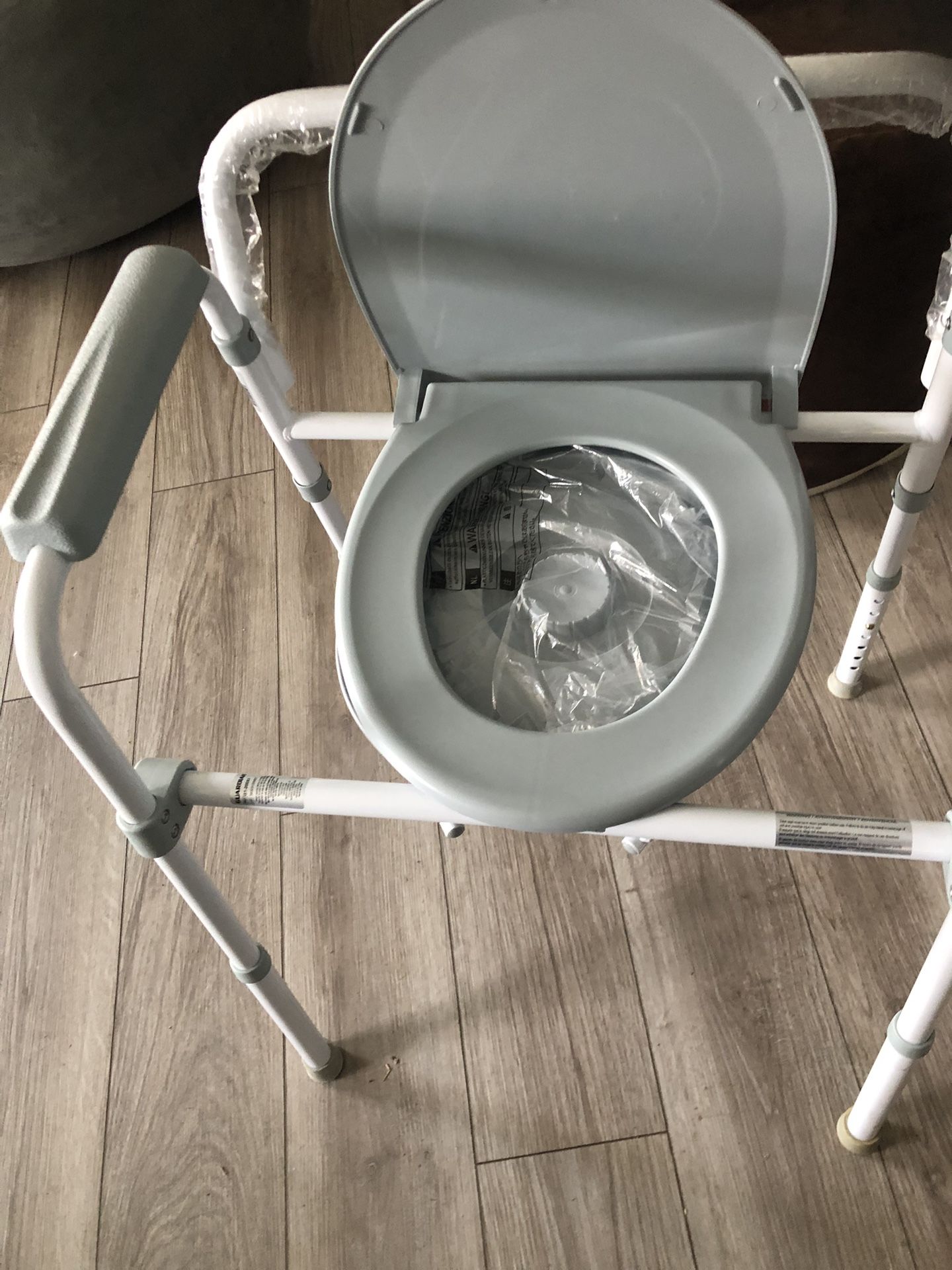 Medical potty seat