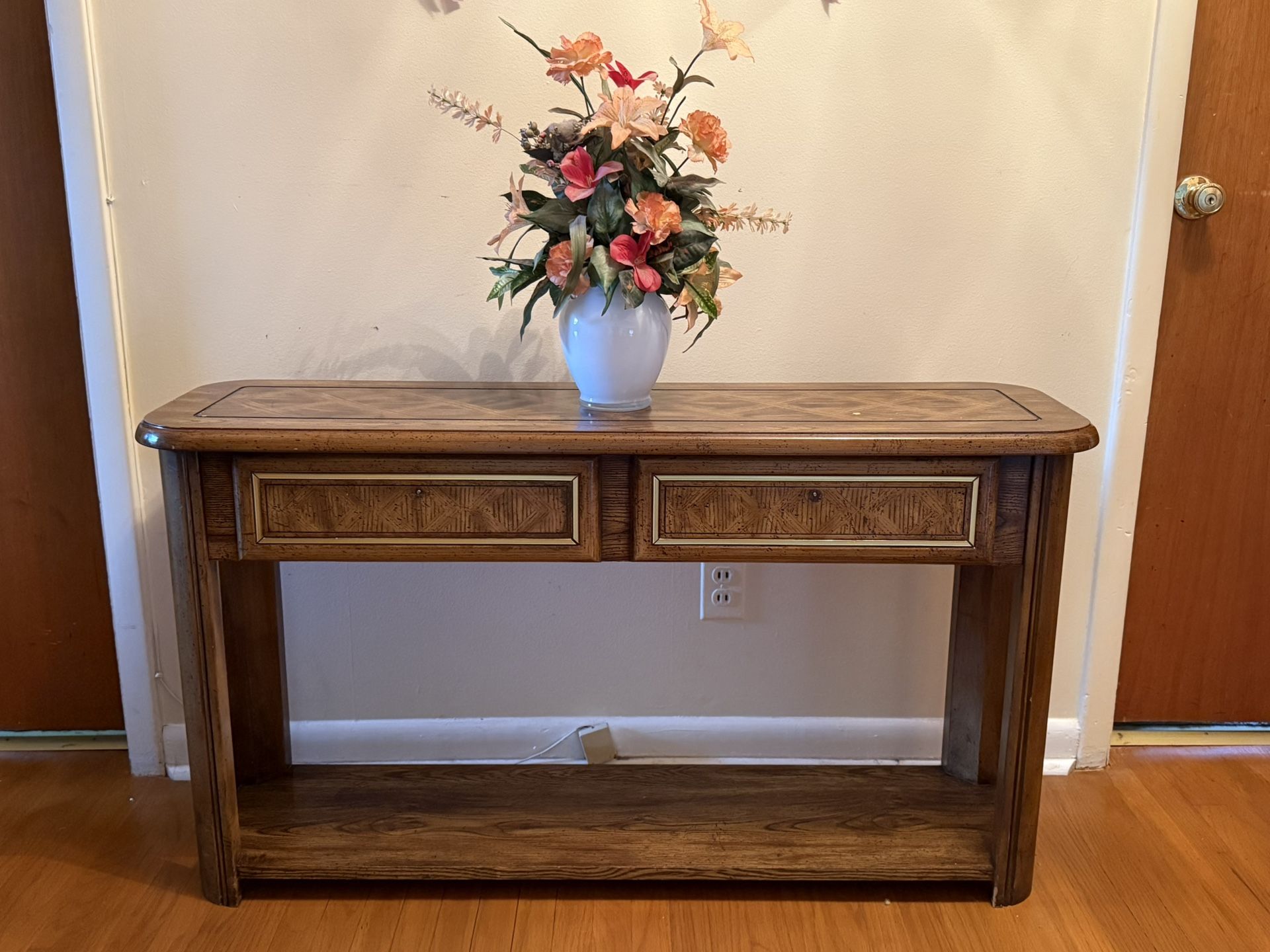 Entryway Table / Console Table