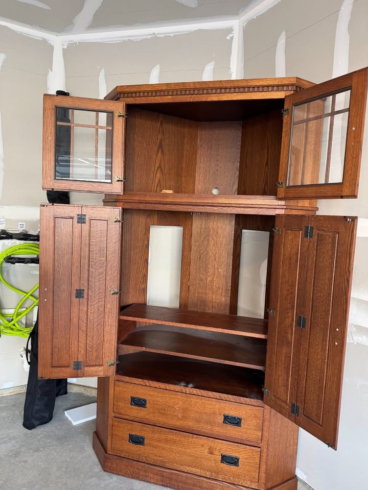 Antique Vintage Solid Wood Cabinet/Armoire