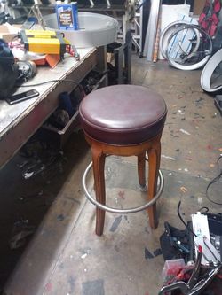 Round counter stool, cushion seat set of 4