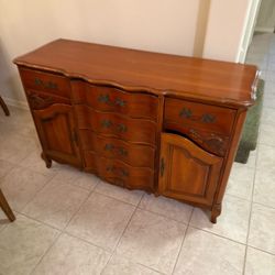 Vintage French Provincial Serpentine Buffet / Sideboard Solid Wood Ornate Brass Hardware VERY NICE CONDITION very minor signs of wear.  About 51/52 in