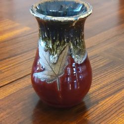 VINTAGE BUD VASE BY MARK ALEWIN SIGNED, 