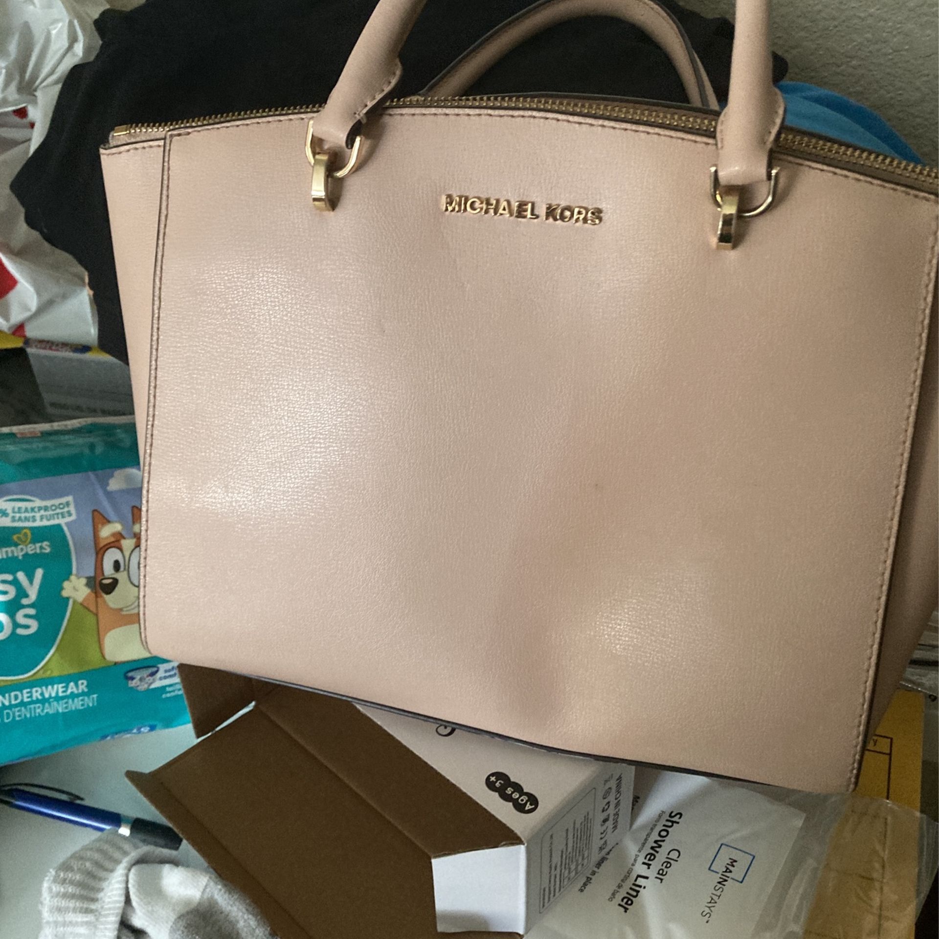 Michael Kors purse good condition