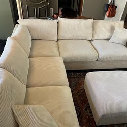 New Sectional Couch with Ottoman! Free Delivery 🚚! Free Assembly! 