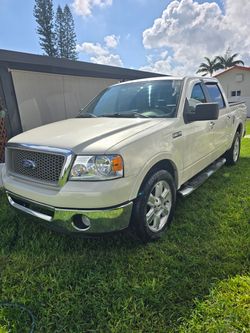 Ford F150 Lariat 5.4 V8