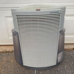Air-O-Swiss AOS2071 HEPA Air Purifier w/ Cool Mist Humidifier  