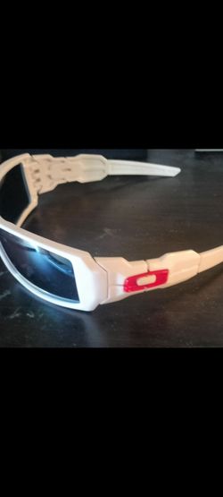 Oil rig Oakley's