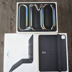 Apple 13 Inch iPad Pro M4 256GB (Cellular   A2926) MVXR3LL A BUNDLE