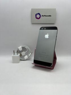 Apple iPhone 5s – 16GB – Unlocked – Good Condition – $35 (Firm)