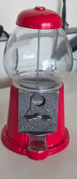 Gumball machine