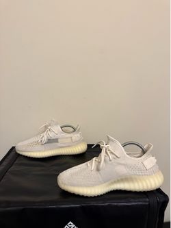 Men’s size 9 yeezy 350 boost