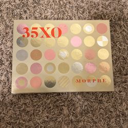 35XO Morphe Eyeshadow Pallete 