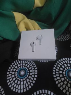 Apple airpod pro 3 brand new in box