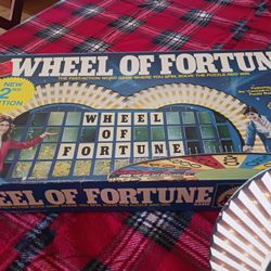 Vintage 1985 Wheel of Fortune board game 