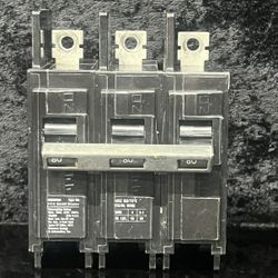 I-T-E Type BQ --BQ3B080 80AMP 240V 3 pole Circuit Breaker