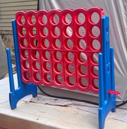 Giant Connect Four Yard Game