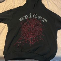 Spider Hoodie Medium 