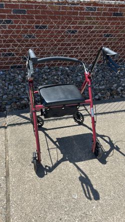 Drive Medical Aluminum Rollator Fold Up and Removable Back Support, Padded Seat