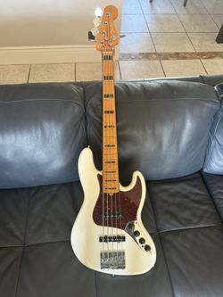 Fender American Ultra Jazz Bass V