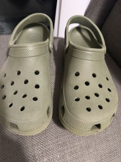 Army Green Crocs Men’s size 11