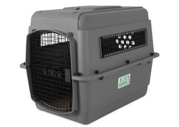 New Petmate Sky Kennel 32" Inch Long Medium Size Dog Crate Airline Approved