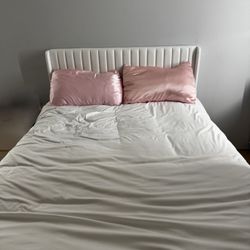 Full Size Bed & Mattress 