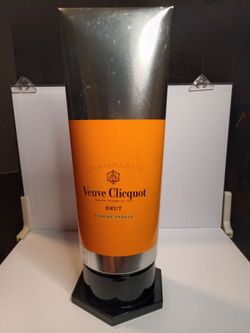 Veuve Clicquot Franch Champagne Brut Metal Plastic Paint Tube Bottle Holder