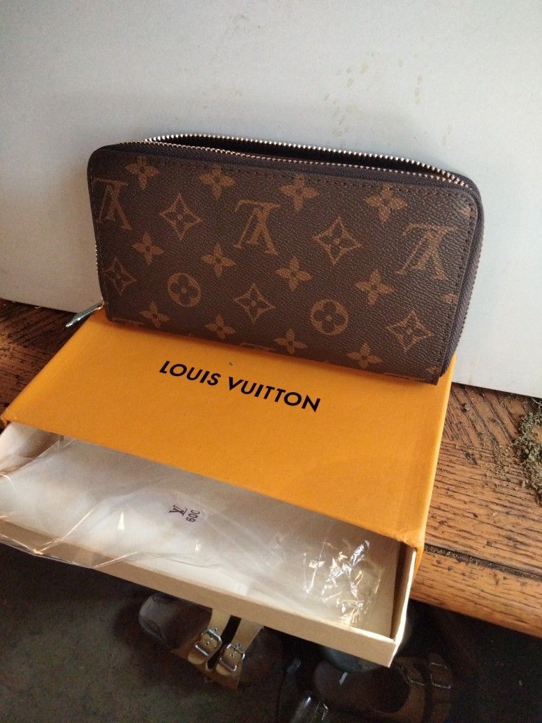 Louis Vuitton Wallet New