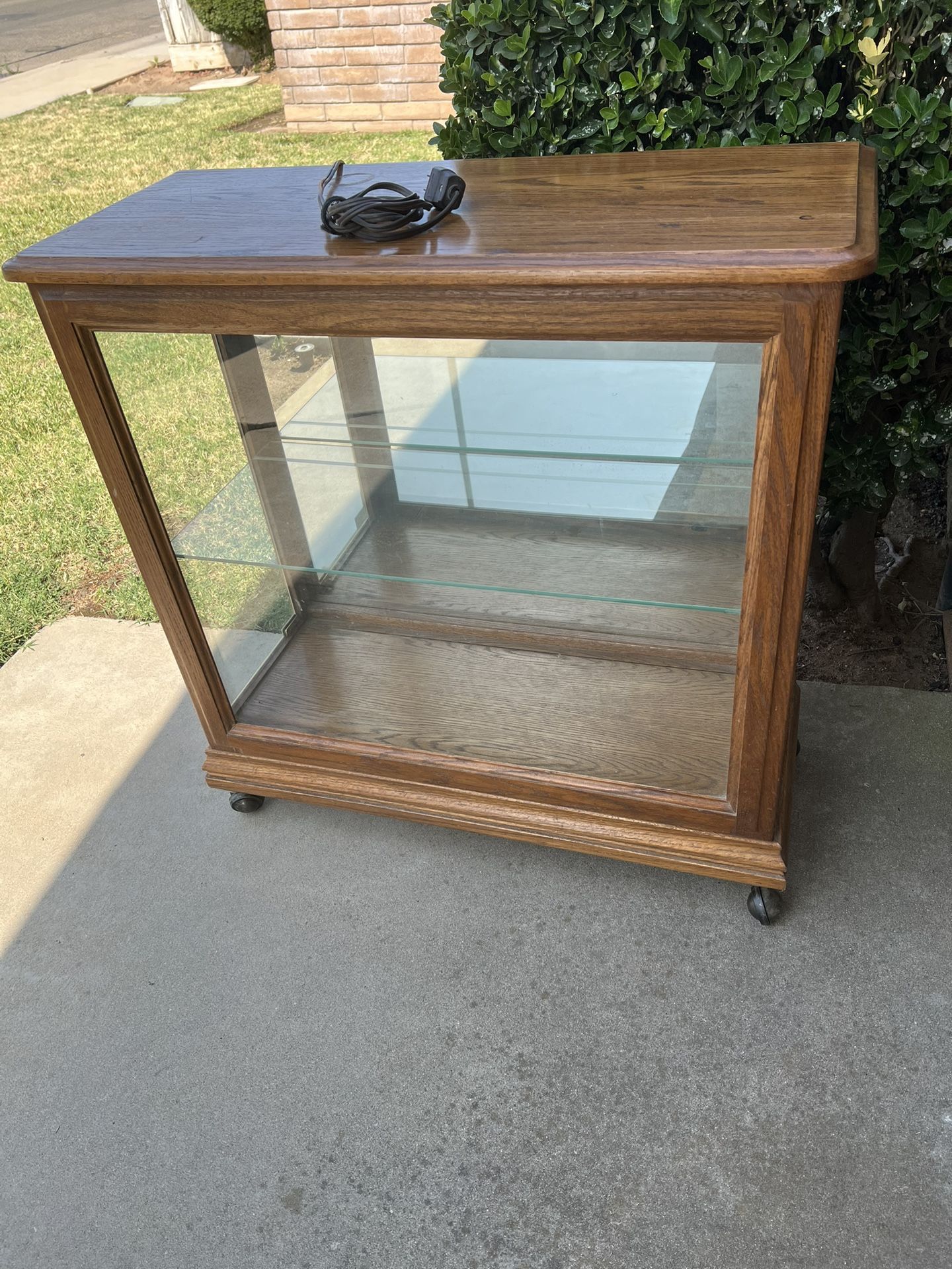 Solid Wood Antique Glass Mirrored Magnetic Close Curio Display Case