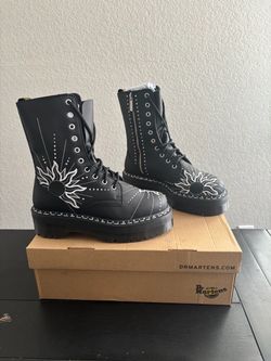 Dr. Martens Jadon Hi Solar Flare