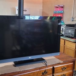 Sony 40” Bravia TV (KDL-40EX401) – Works Great $50 OBO
