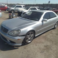 Parts are available  from 2 0 0 5 Mercedes-Benz S 6 0 0 