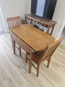 3 Piece Solid Wood Drop Lead Dining Table Set