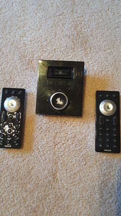 Sirius Model S50 H Docking Station with 2 remote controls. Fits Stiletto 1 Portable Radio