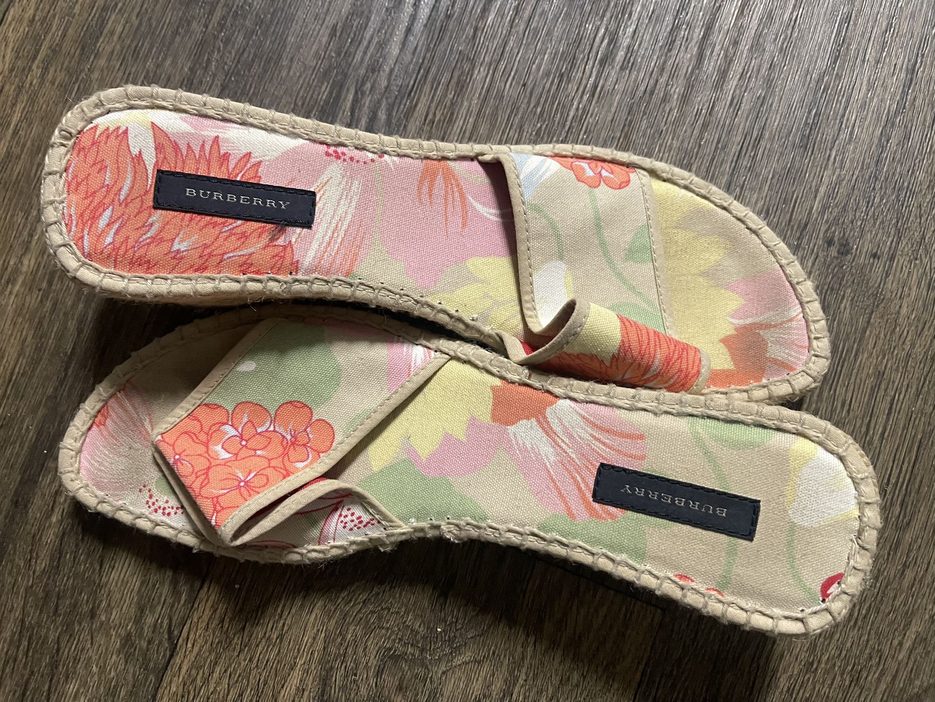 Burberry espadrille sandal wedge with a floral pattern