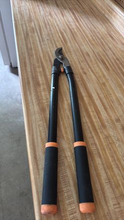 28” Pruning Shears