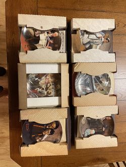 Knowles China Company Plates Collection