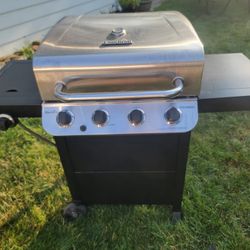Char-Broil Performance Grill