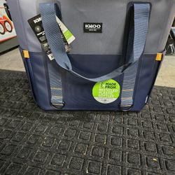 Tote COOLER  IGLOO