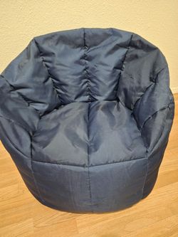 Big Joe Joey Bean Bag Chair. 2.5ft 29.5 in Width. Must Pick Up In Horizon. Offers Accepted 