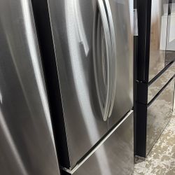 LG French Door Refrigerator 