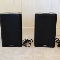 QSC 12.2 Speakers With Cases 