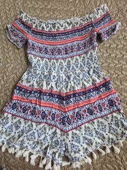 Girls size xs romper great for labor day